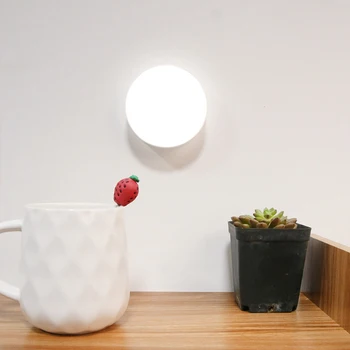 Judesio Jutiklis LED Nakties Šviesos USB Įkraunamą Energijos taupymo Miegamojo, vonios kambariui Laiptai Protingas Kūno Indukcinės Lempos