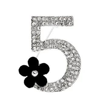 Madinga 5-Formos Numeris Gėlių, Geometrinių Sagės Pin Moterų 3Color Kūrybos Blizga Kristalų Segė Corsage Apykaklė Kailis Papuošalai