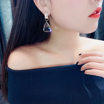 Mados rinkinys su geometrinėmis trikampis krištolas skaidrus, pakabukas auskarai papuošalai Korėja madinga prabangūs auskarai moterims