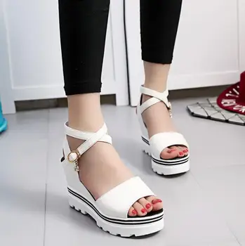 2020 naujas mados Vasaros korėjos blynai žuvų galvos moterų sandalai su platforma basutės paprasta batai papurtė su studentais