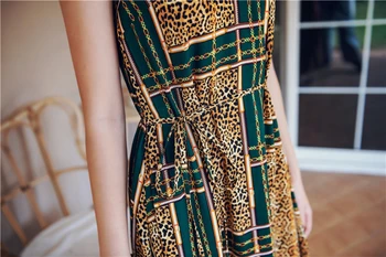 Originalaus filmo pajūrio atostogų vėjo condole diržų suknelė patogiai rungtynės chatelaine leopard grūdų dizaino suknelė